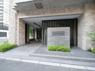 【エントランス】 | 松ヶ枝町プライマリーワン | 落ち着いたエントランスです