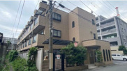 ラティーダ下並木の画像