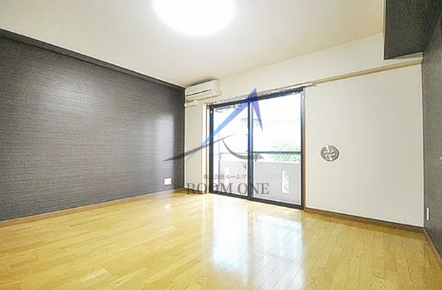 ファイブフォー白金の居間・リビング|洋室のお部屋です。
