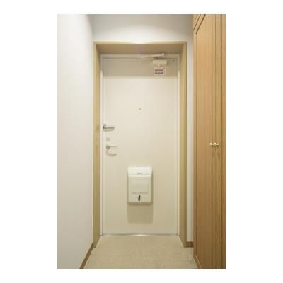 メゾンさくらの玄関