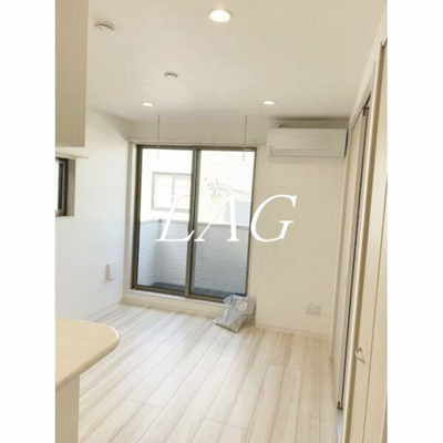 【居間・リビング】 | ラプレジオ小岩 | 洋室のお部屋です。