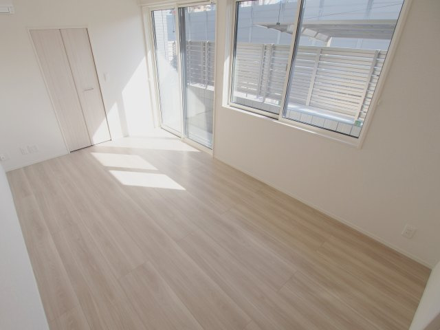 ＬＵＣＥ船越の居間・リビング