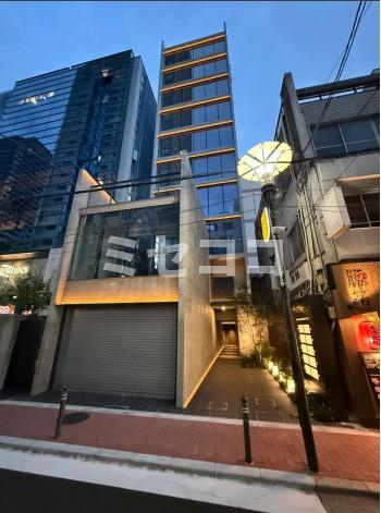 PRIVE SHINSAIBASHI PLACE