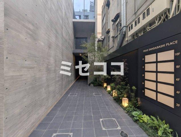 PRIVE SHINSAIBASHI PLACEのエントランス