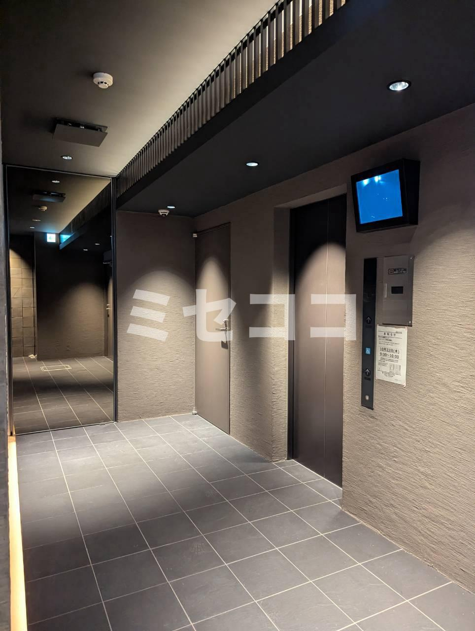 PRIVE SHINSAIBASHI PLACEのロビー