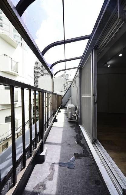 三軒茶屋マンションのバルコニー