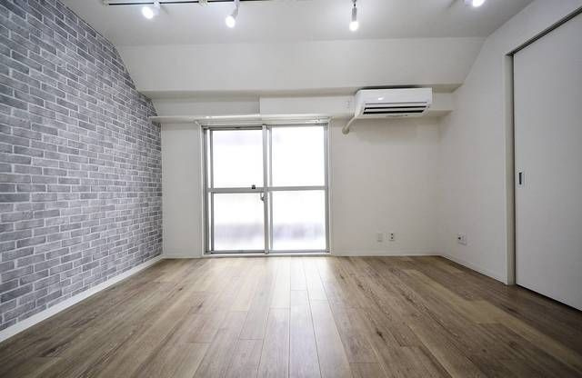 三軒茶屋マンションの居間・リビング