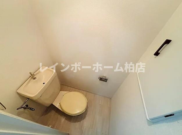 特典：仲介手数料が50％OFFです‼のトイレ|落ち着いた色調のトイレです