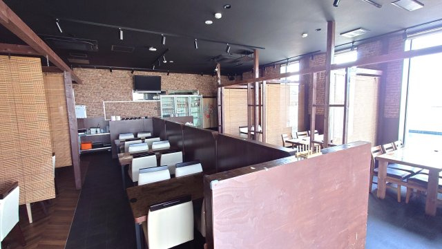 魚津市吉島貸店舗(飲食店)の内装