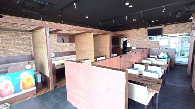 魚津市吉島貸店舗(飲食店)の内装