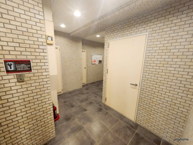フェアリーコート歌島橋のロビー