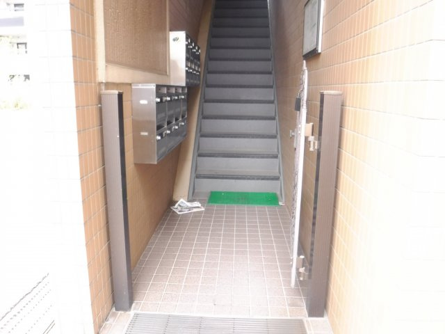 サンワールドのエントランス