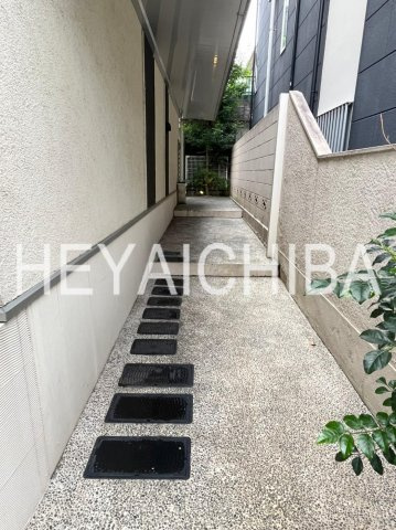 グランエッグス文京大塚Ｓのエントランス