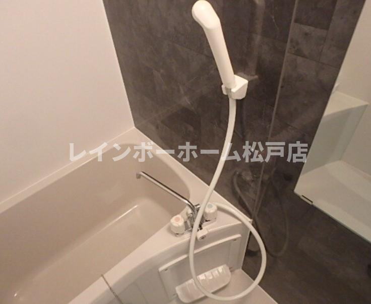 【仲介手数料：50％OFF】対象物件！の浴室