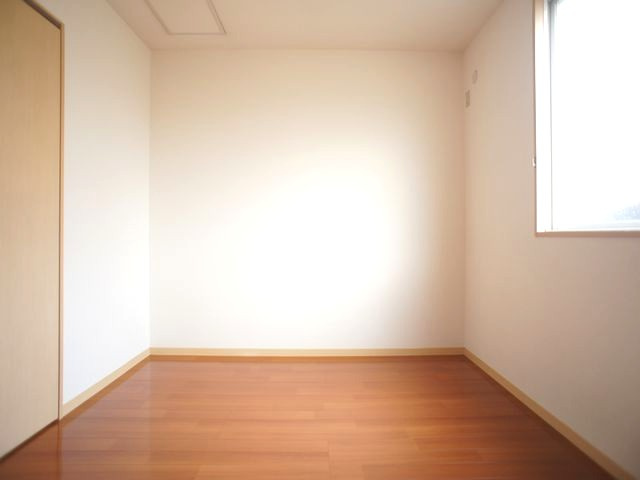 【寝室】 | グラフィアスⅠ | 快適に過ごせるエアコンが付いています♪