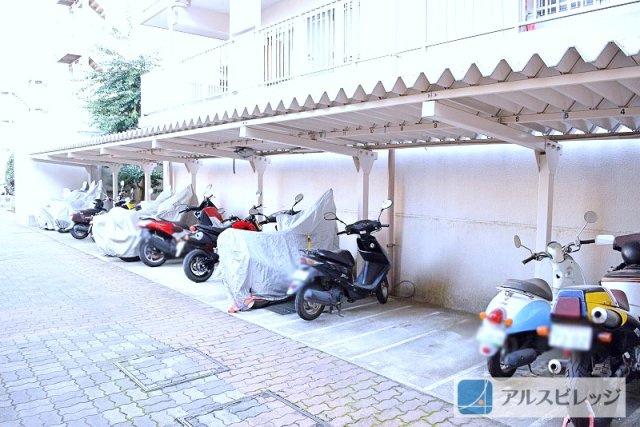 エクレール武蔵野ヒルズのその他|バイク置き場です