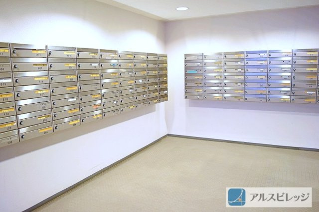 エクレール武蔵野ヒルズのその他共用部分|ポスト