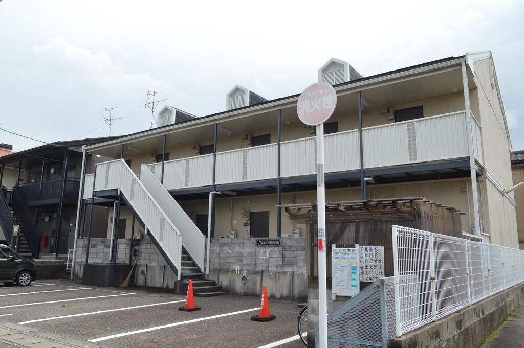 セジュール関屋田町の外観