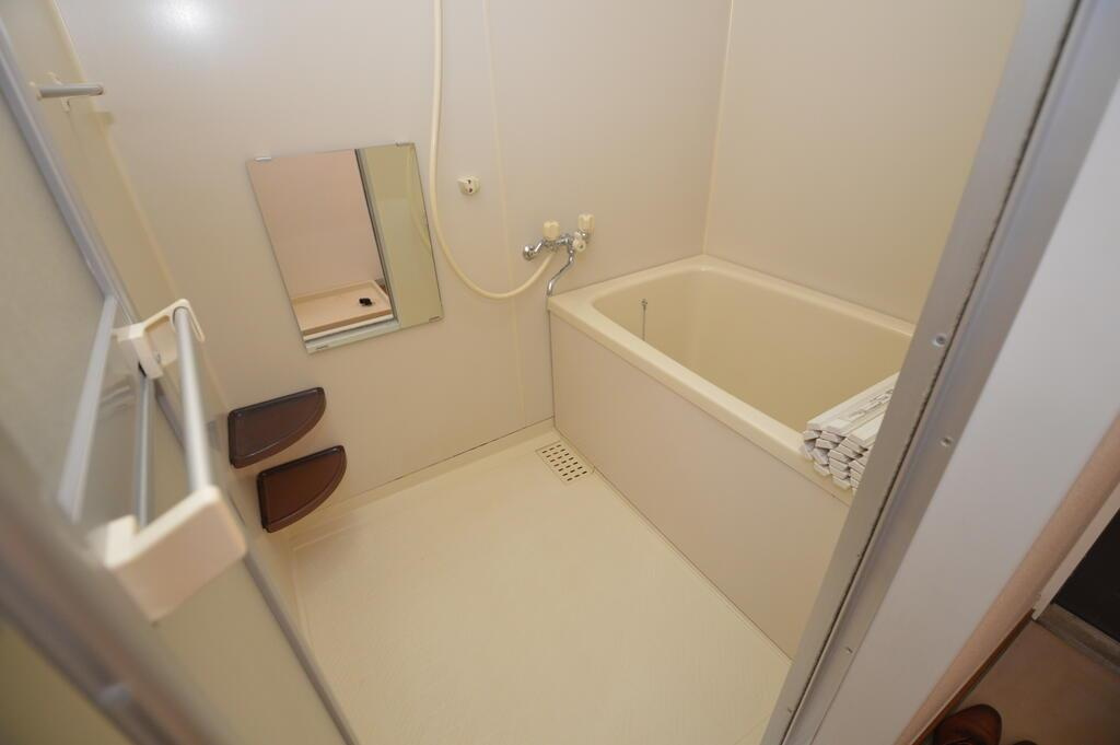 セジュール関屋田町の浴室|（参考）他室の写真を使用しています。現況優先となります。