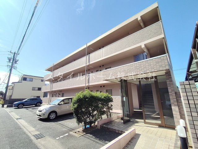 フリベール高見の外観