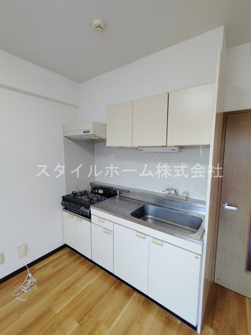 フリベール高見のキッチン