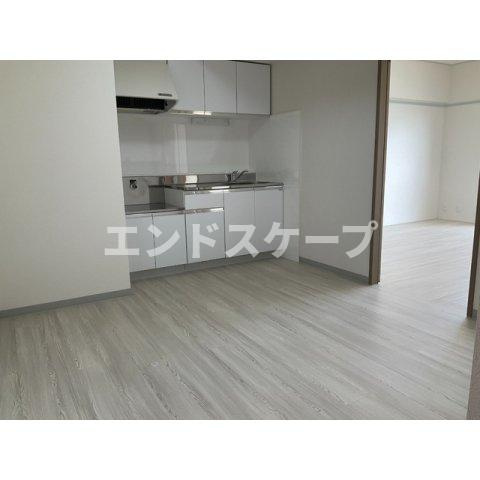広木マンションの居間・リビング|高崎、前橋のお部屋探しはエンドスケープまで！お客様の理想お聞かせ下さい♪