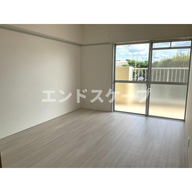 広木マンションの居間・リビング|高崎、前橋のお部屋探しはエンドスケープまで！お客様の理想お聞かせ下さい♪