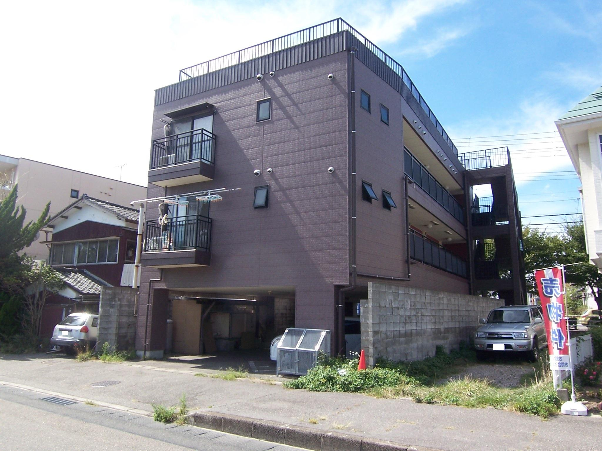マンションオーベルジュ平田の外観