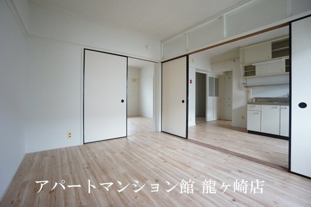 ビレッジハウス奈戸岡2号棟の内装