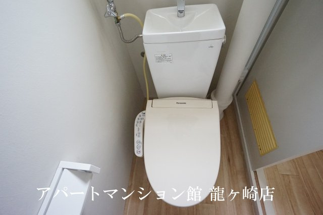 ビレッジハウス奈戸岡2号棟のトイレ