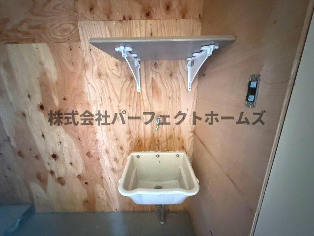 南中振２丁目G.Hの洗面所|ゆったりとスペースのある洗面所