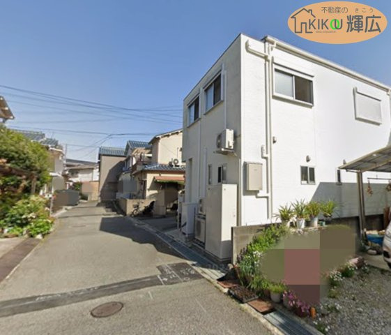 明石市魚住町西岡　中古戸建の前面道路含む現地写真