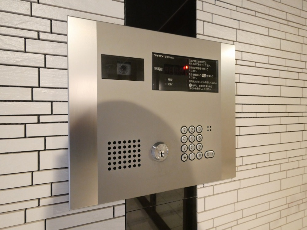 大阪市中央区本町４丁目の賃貸マンションのセキュリティ