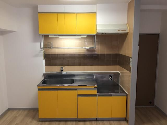 相模原市中央区上溝３丁目の賃貸マンションのキッチン