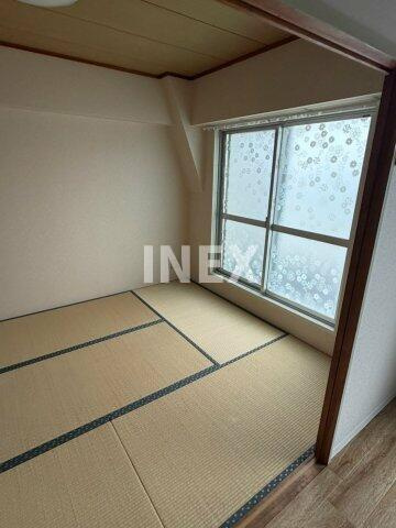 横浜市鶴見区栄町通２丁目の賃貸マンションの和室