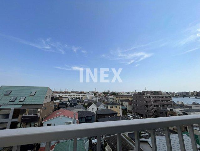 横浜市鶴見区栄町通２丁目の賃貸マンションの展望