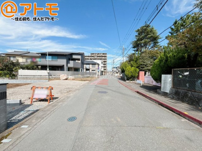 【前面道路含む現地写真】 | 三島市富田町01期　新築戸建　1号棟