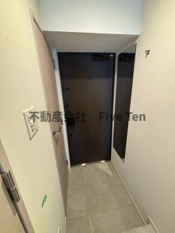 プレジリア代々木参宮橋の玄関