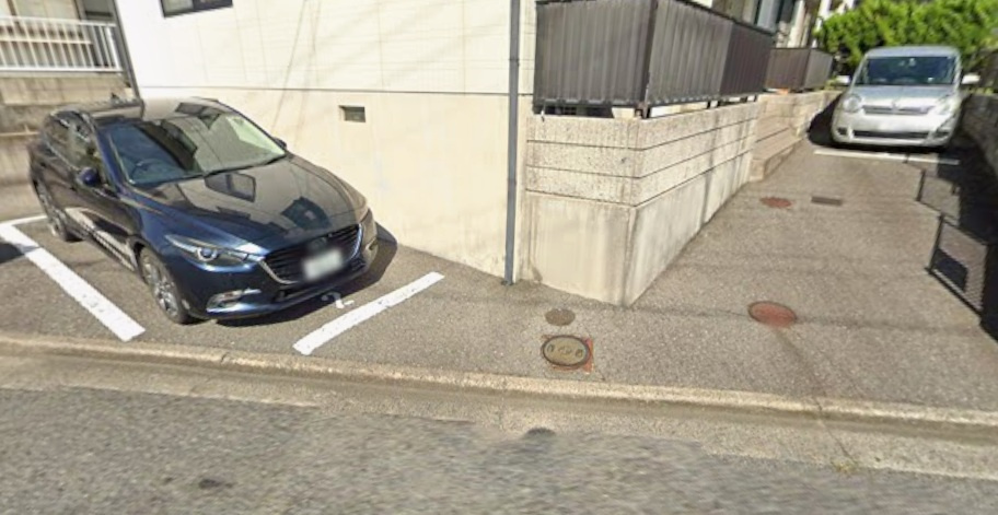 アンシャンテ洋光の駐車場