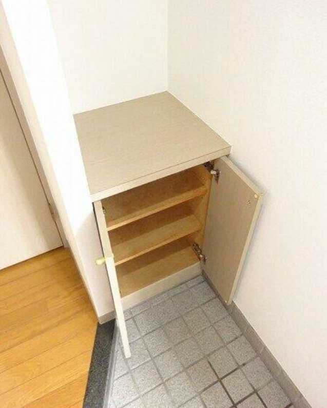 菱和パレス三軒茶屋　バストイレ別　室内洗濯機置場　TVドアホンの玄関