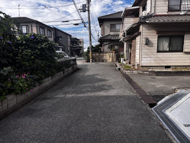 加古郡播磨町古田3丁目新築戸建の前面道路含む現地写真