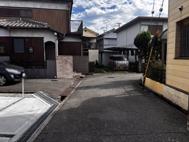 加古郡播磨町古田3丁目新築戸建の前面道路含む現地写真