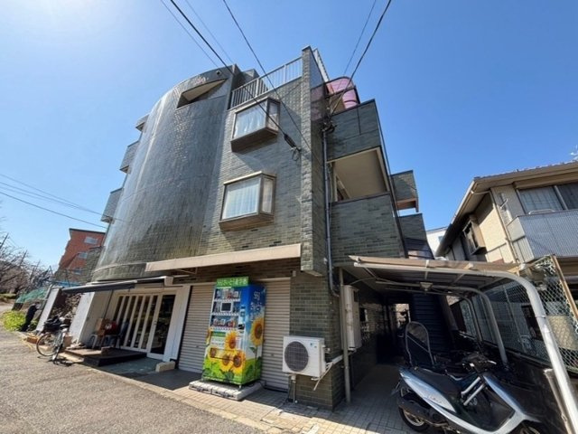 川崎市多摩区菅馬場３丁目の賃貸マンションの外観