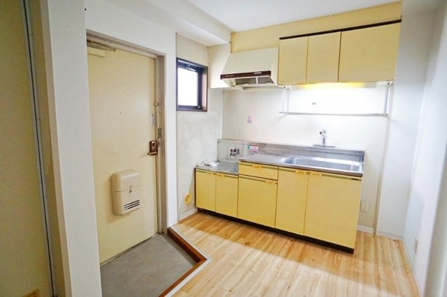 川崎市多摩区菅馬場３丁目の賃貸マンションのキッチン