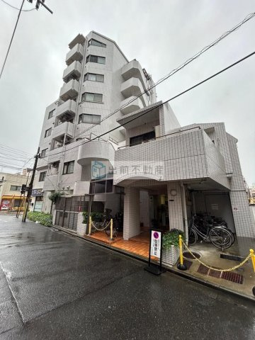 新宿区西落合３丁目の賃貸マンションの外観