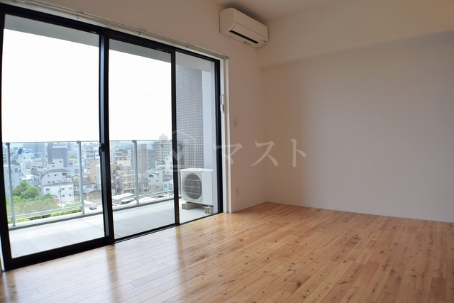 大阪市港区磯路２丁目の賃貸マンションの居間・リビング