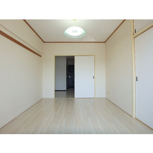 太宰府市石坂３丁目の賃貸マンションの洋室