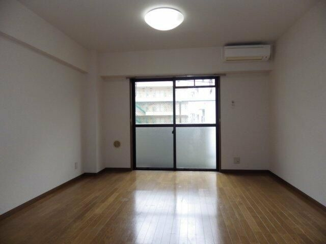 立川市錦町１丁目の賃貸マンションの内装