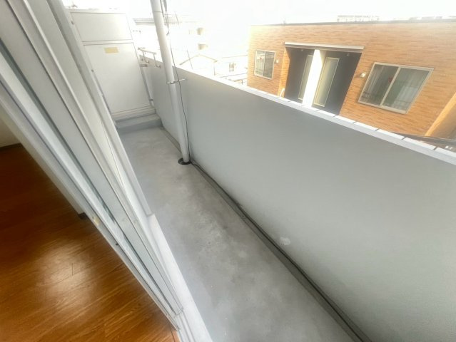 市川市福栄３丁目の賃貸マンションのバルコニー