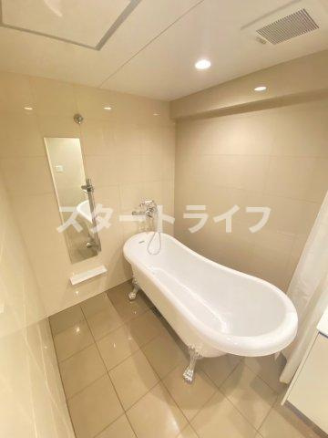 大阪市淀川区東三国６丁目の賃貸マンションの浴室